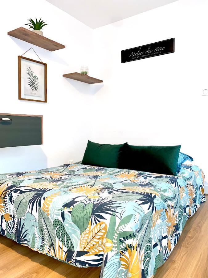 Superbe Appt Avec Cour Et Parking Gratuit A 5Min De La Cite Medievale Carcasona Exterior foto